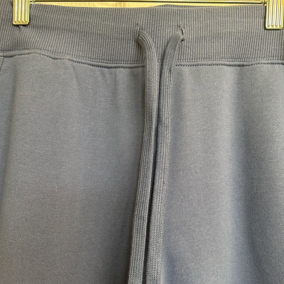 Women’s Champion Sweatpants - Picture 8 of 13